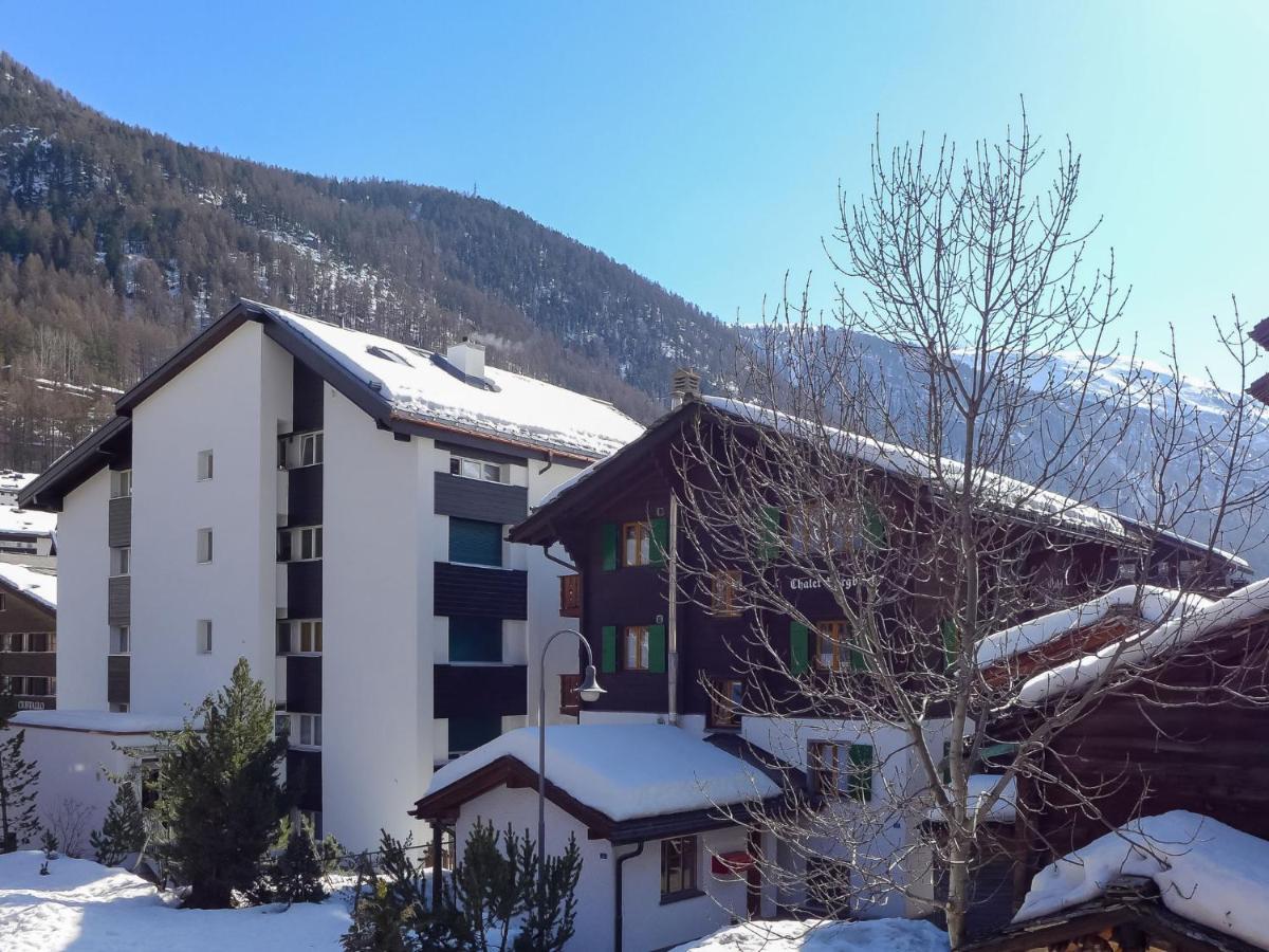 Apartment Chalet Dossen Zermatt Buitenkant foto