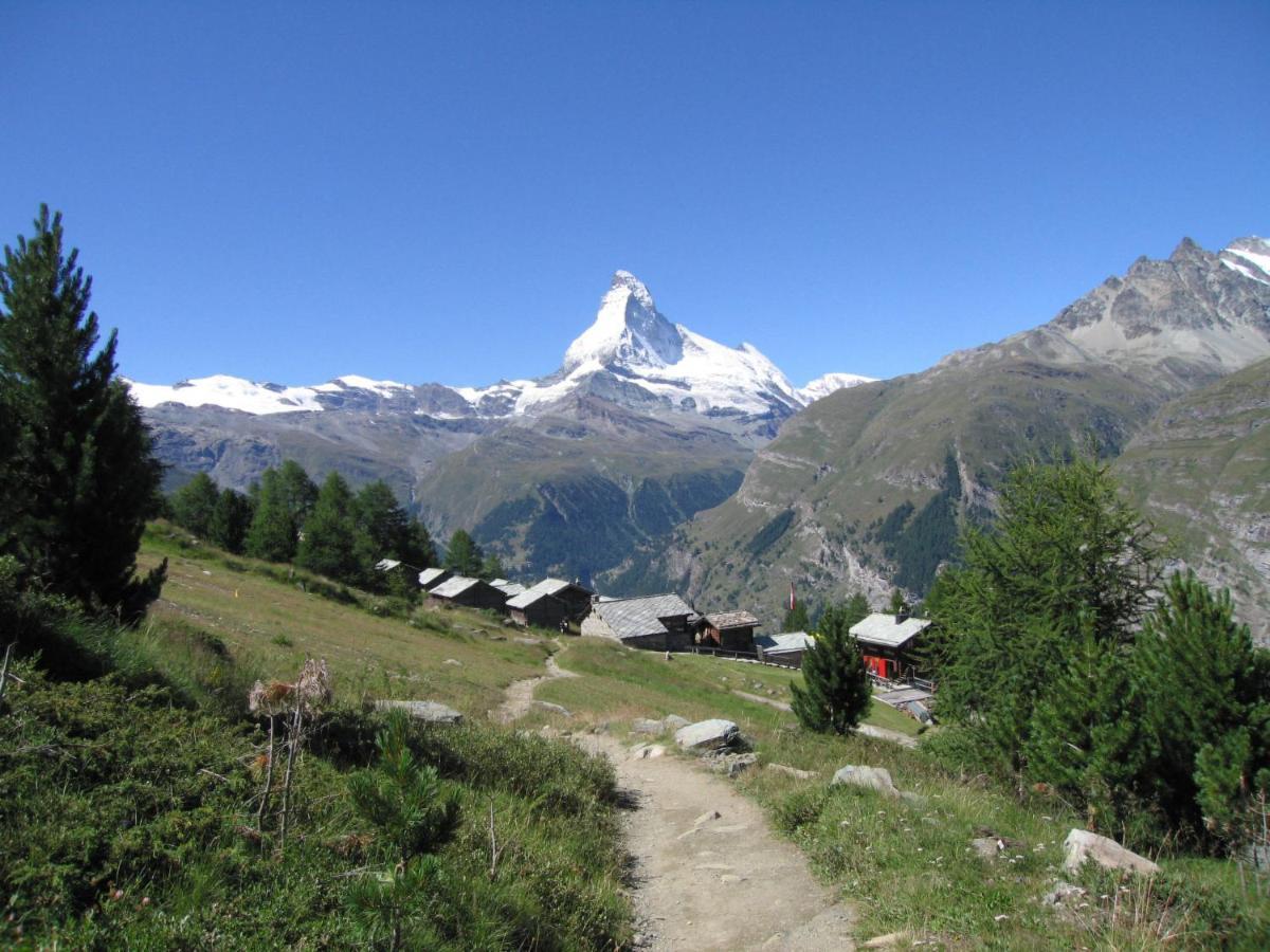 Apartment Chalet Dossen Zermatt Buitenkant foto